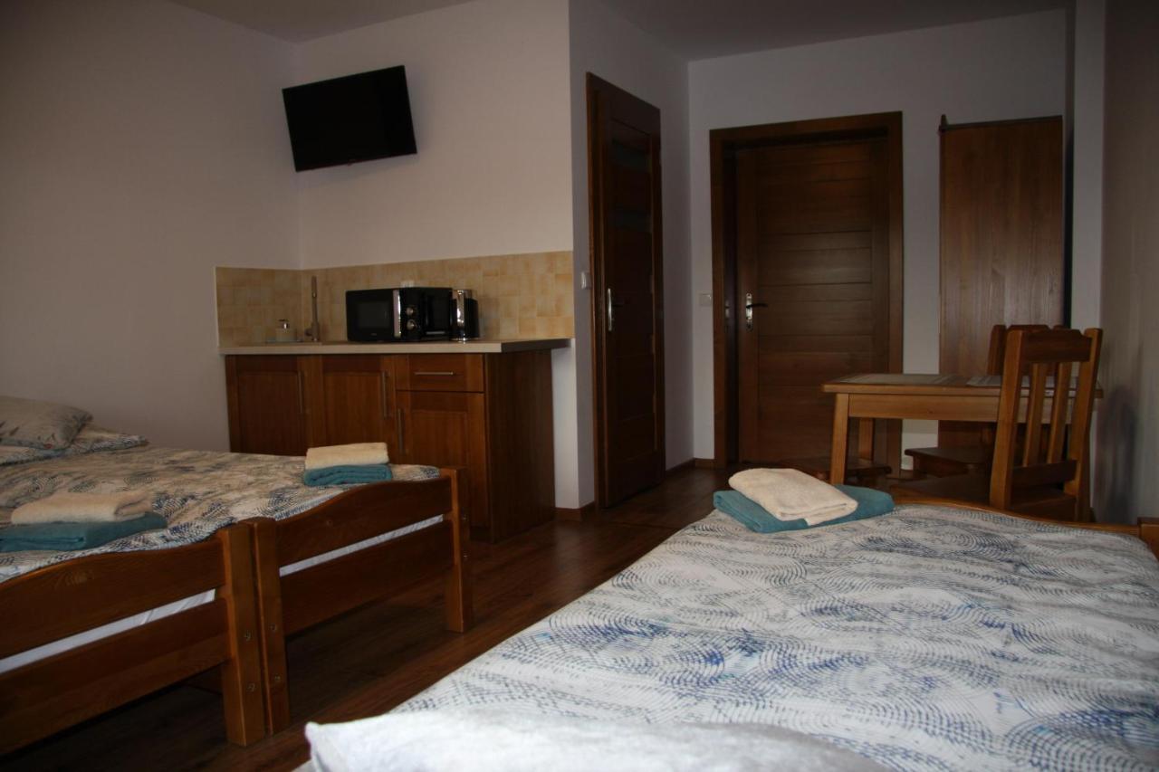 Mietusia Przystan - Wynajem Pokoi Hotel Ciche  Exterior photo